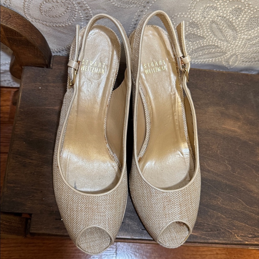 Stuart Weitzman Gold Cream Sandals with Slingback Strap